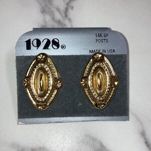 1928 Gold Sculptural Earrings
